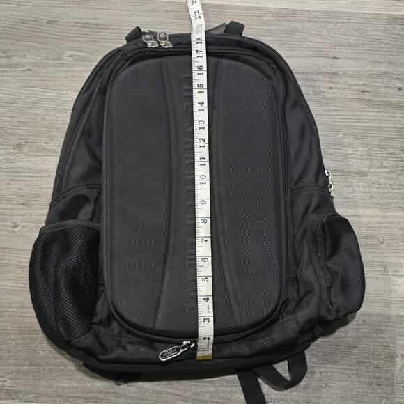 Sharper Image Black Multi Compartment Laptop Backpack Speaker System - Picture 11 of 13